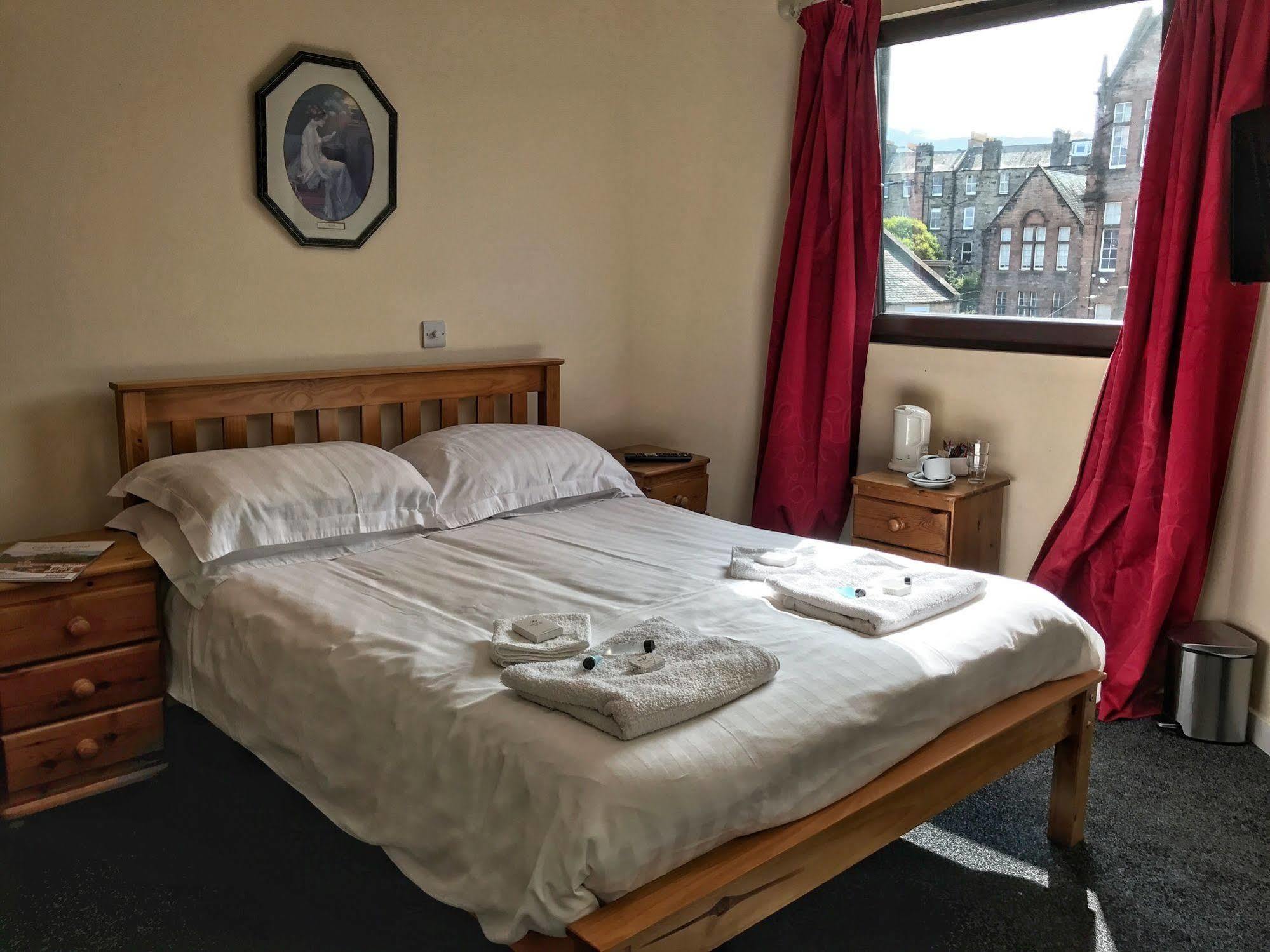 אדינבורו Cruachan Guest House מראה חיצוני תמונה